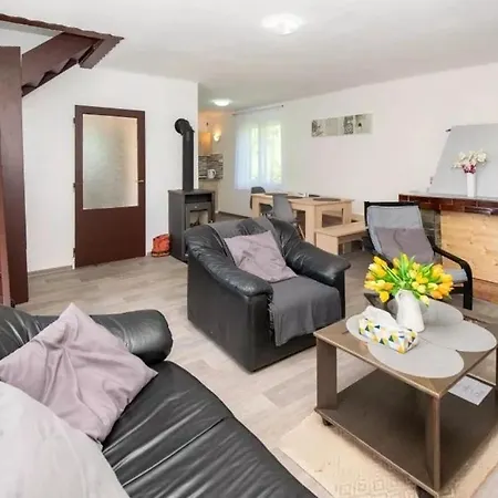Chaloupka Vsemily Tatil Evi Jetřichovice